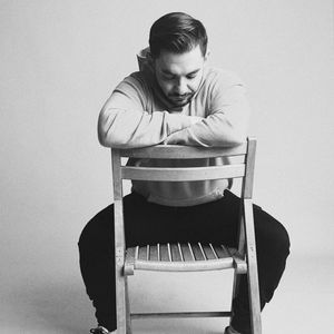 Meet your Posher, Levon